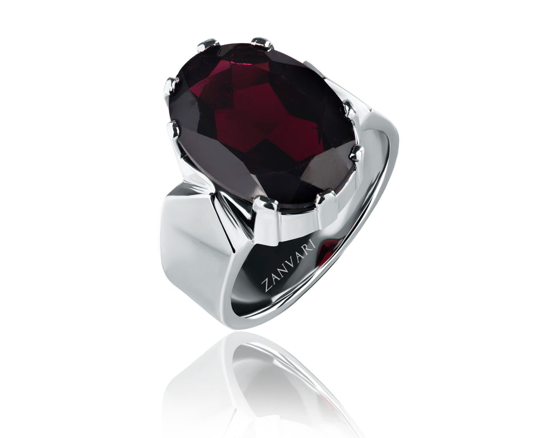 Garnet male ring in 925 silver handmade by Zanvari's craftsman